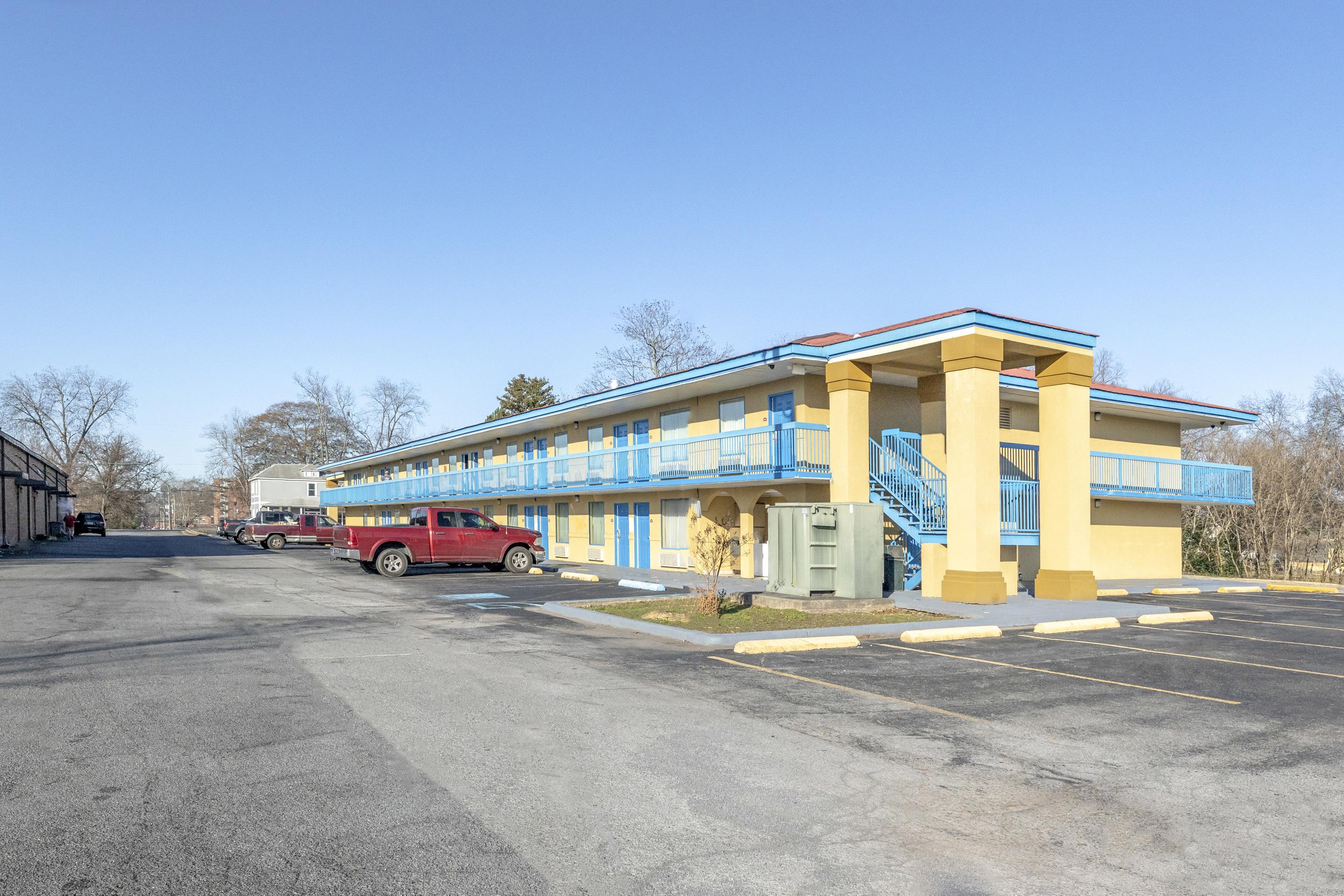 Oyo Hotel Rome Ga Historic District 외부 사진